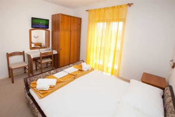 Bed and Breakfast Pansion Maria à Zadar Extérieur photo